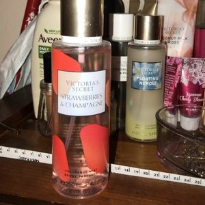 Victoria secret strawberry champagne perfume